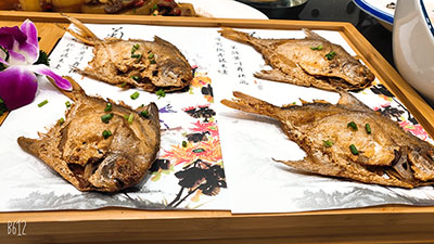 上?；垓v聚餐